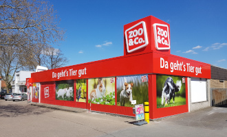 Außenansicht des neuen ZOO & Co.-Marktes in Gütersloh, eröffnet am 12.05.2021 von Thomas Aumüller als dritte Filiale.